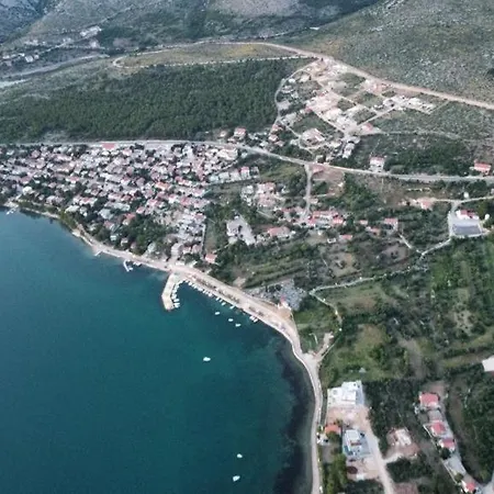 Apartmán Lucija *